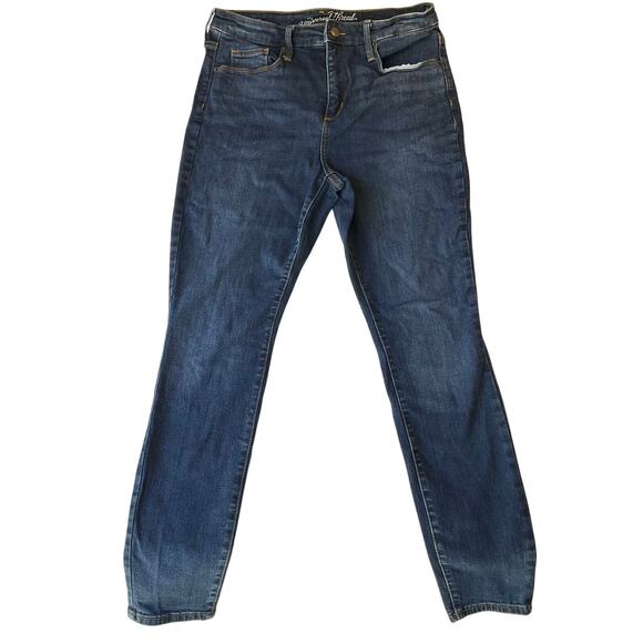 Universal Thread Women Skinny Jeans size 10 / 30R Blue Mid Rise Boot Cut - Picture 1 of 10